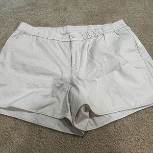 New with tags! J.Crew pull-on chino